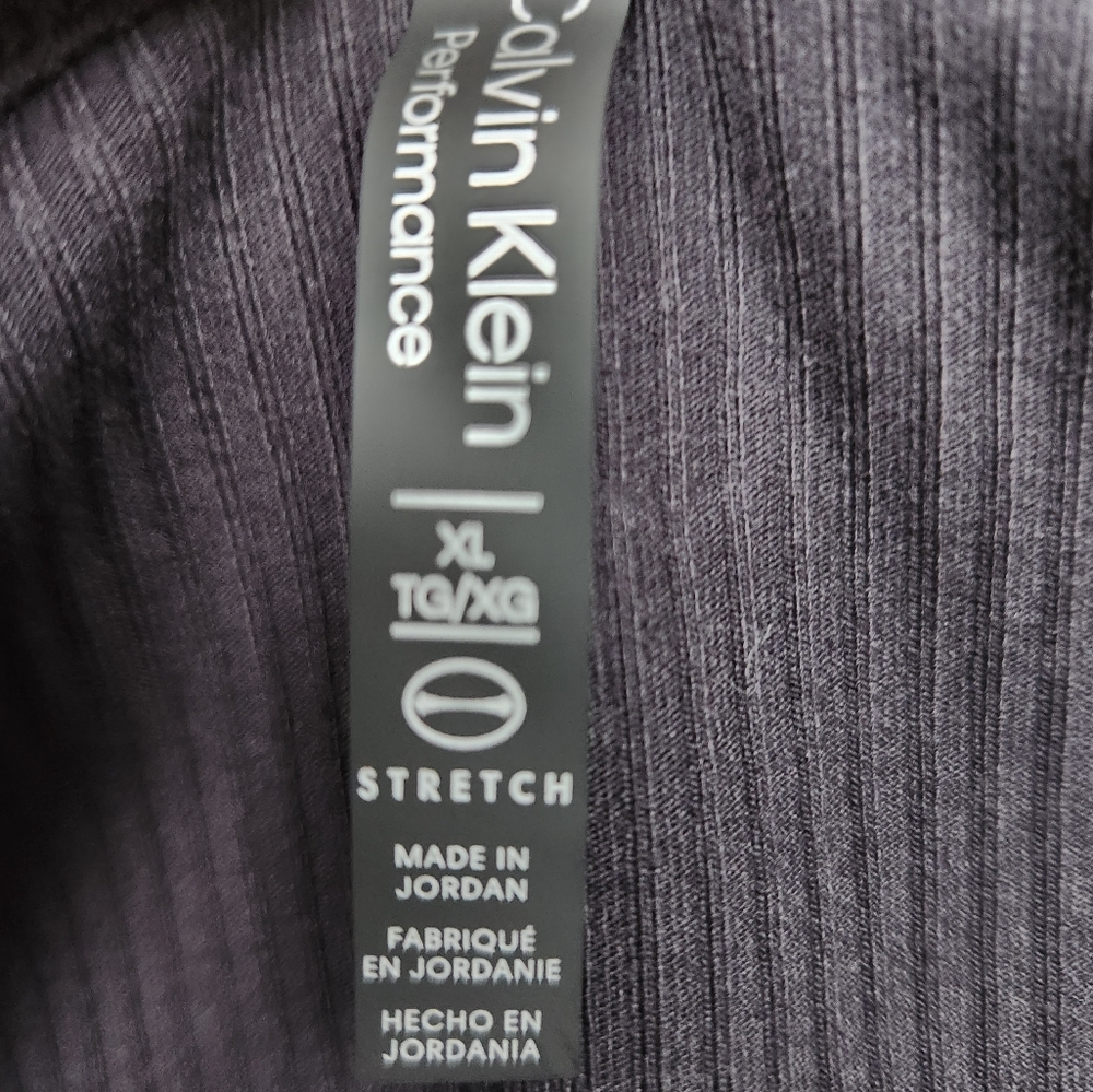 NWT Calvin Klein Performance stretch Women's top - Black XL